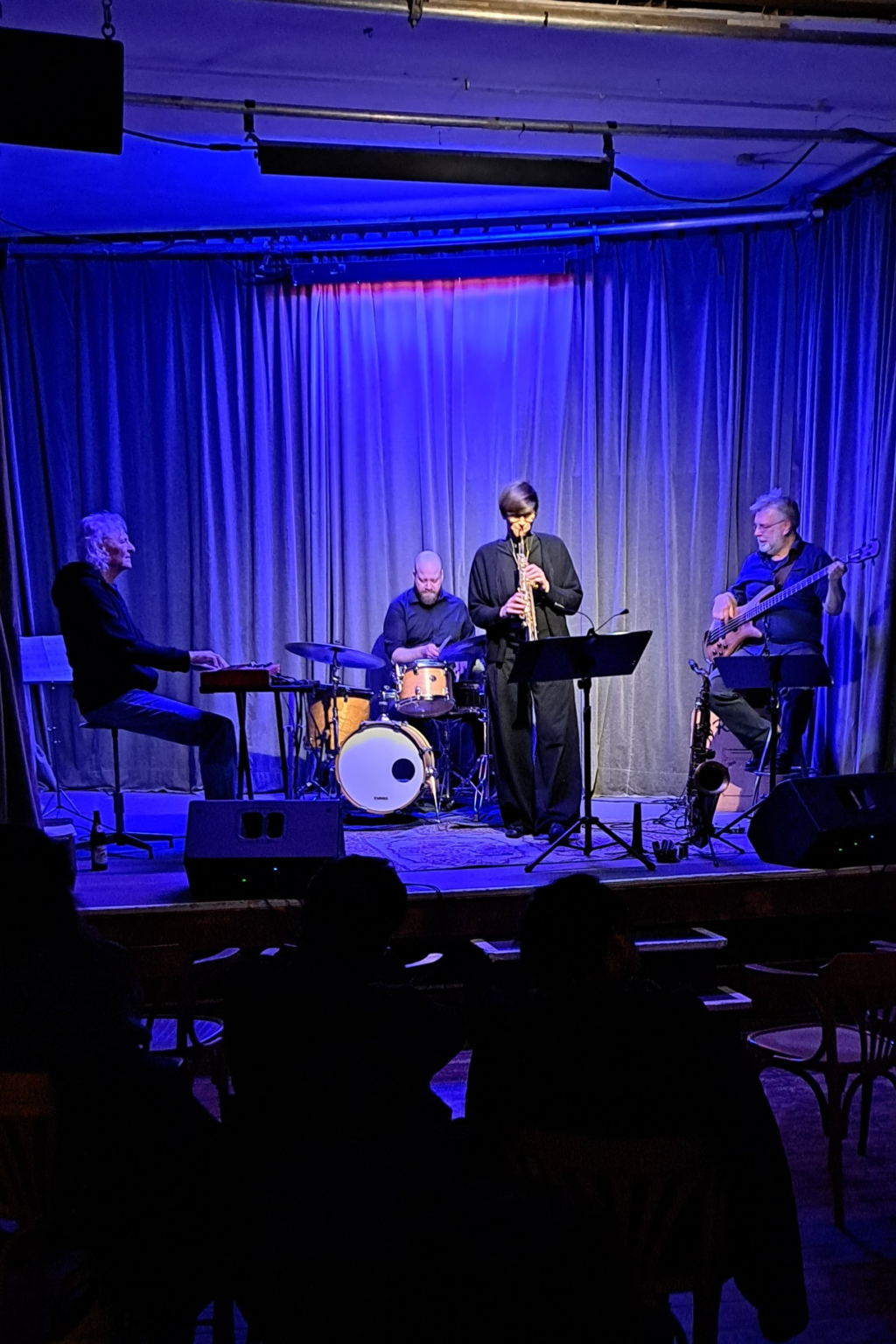 karin waldburger kasamajo im spitzer full band sopransaxophon